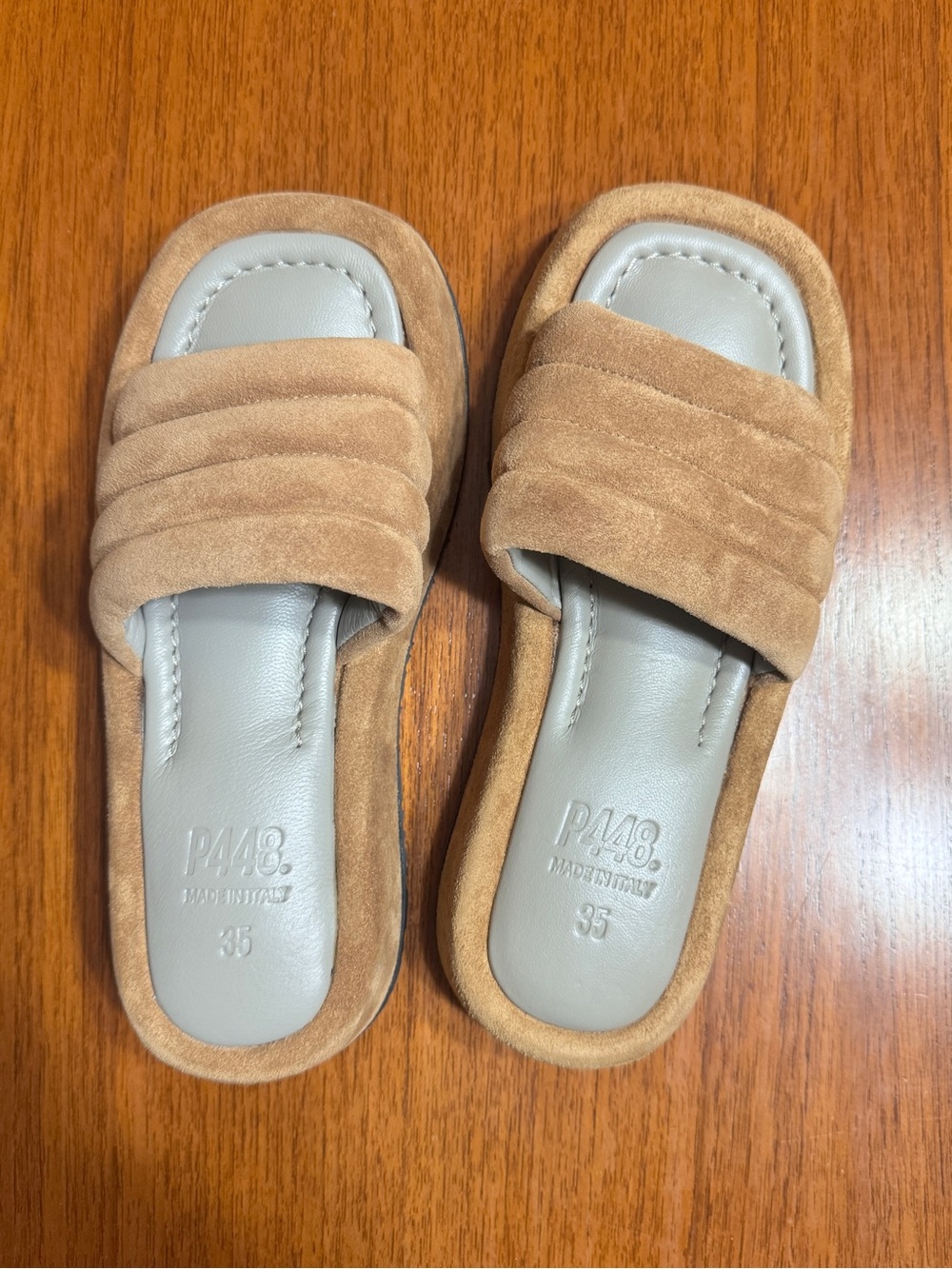 P448 Women’s Fergie premium Suede Tan Slide Sandals - size 35, brand new